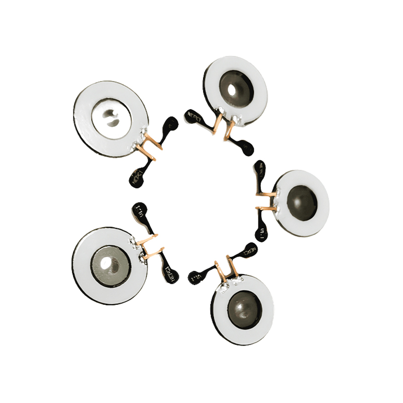 Nébuliseur inhalable médical à maille sans plomb KNN16-140K, taux de nébulisation 0,30 ml/min Taille médiane des particules 3,5 um Disques de nébuliseur personnalisés FPC soudables