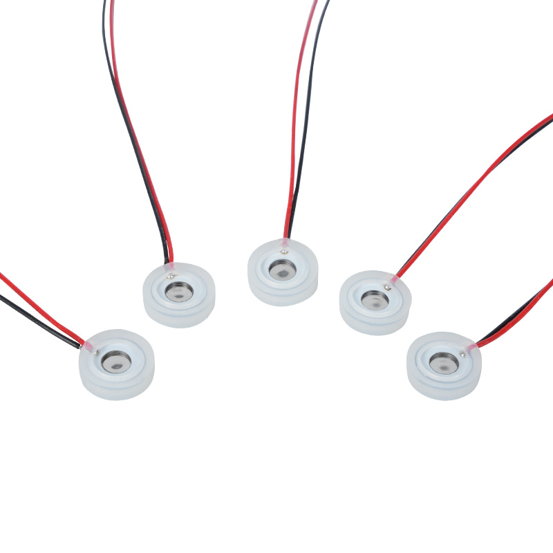 Micro-petit nébuliseur piézoélectrique à micro-maille de 10 mm morceau de laveuse nasale instrument pour les yeux humides vaporisateur d'huile essentielle aromathérapie petit nébuliseur d'humidification de désinfection en forme micro spécial, la puissance des petits trous de pulvérisation à micro-maille morceau d'ouverture réglable taux de nébulisation particules réglables réglables