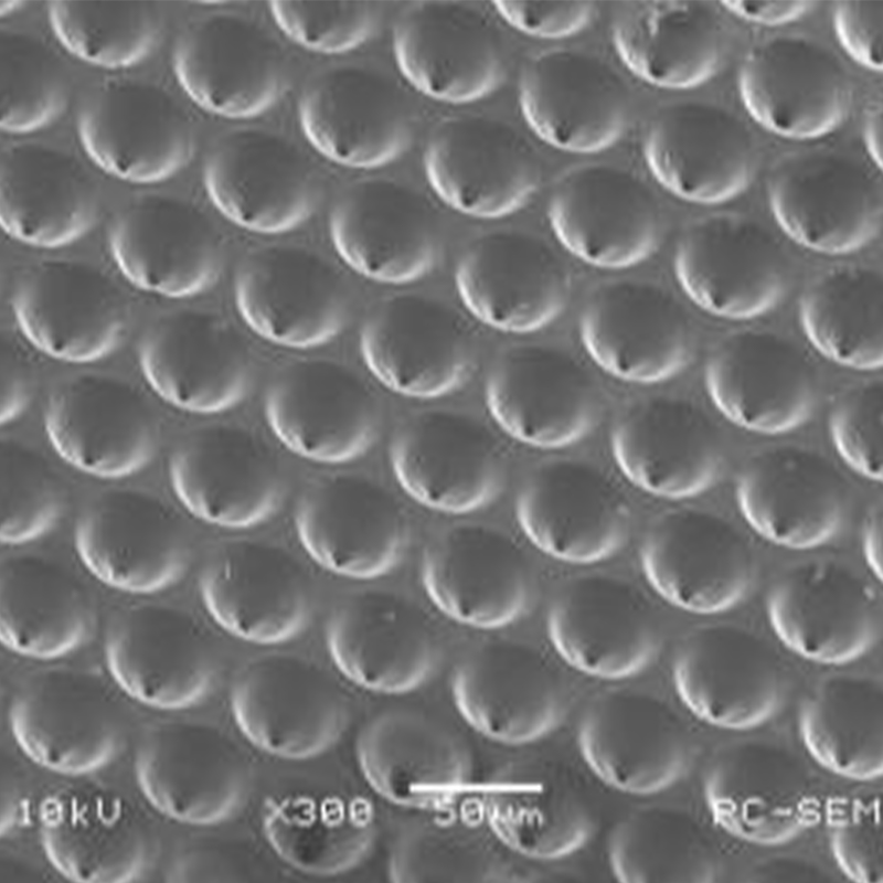 Microvias laser de précision