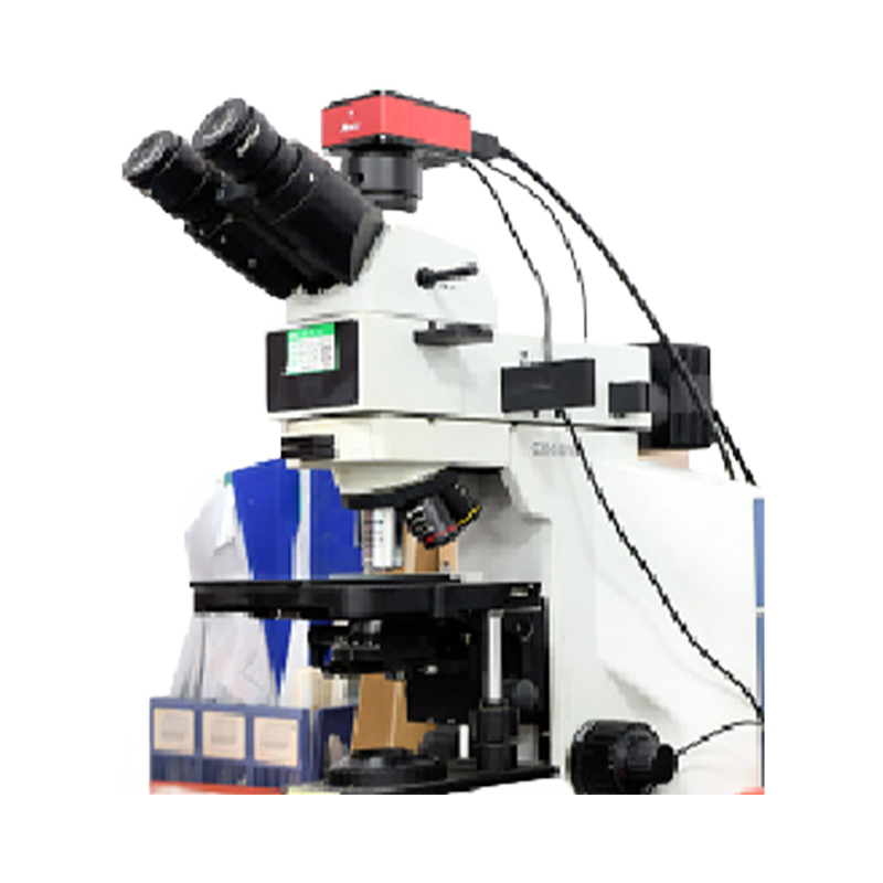 Équipement de traitement microporeux au laser de précision